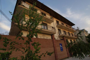 Guest House on Centralnaya 16